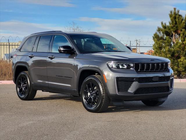 2026 Jeep Grand Cherokee GRAND CHEROKEE LAREDO ALTITUDE 4X4