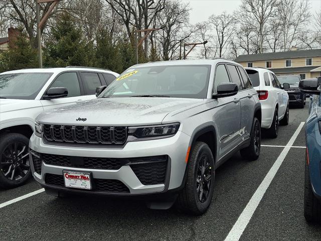 2026 Jeep Grand Cherokee GRAND CHEROKEE LAREDO ALTITUDE 4X4