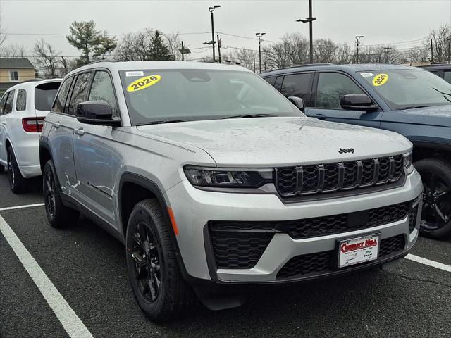 2026 Jeep Grand Cherokee GRAND CHEROKEE LAREDO ALTITUDE 4X4