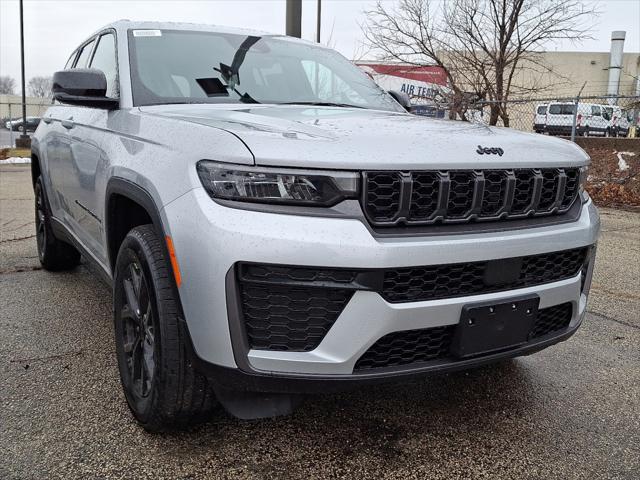 2026 Jeep Grand Cherokee GRAND CHEROKEE LAREDO ALTITUDE 4X4 2026 Jeep Grand Cherokee GRAND CHEROKEE LAREDO ALTITUDE 4X4