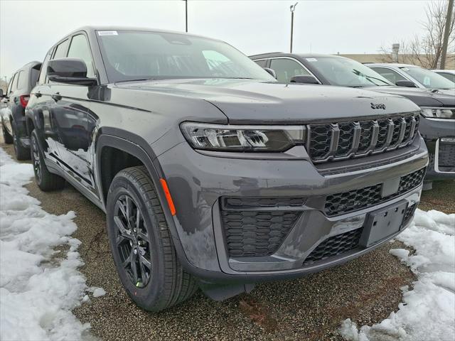 2026 Jeep Grand Cherokee GRAND CHEROKEE LAREDO ALTITUDE 4X4