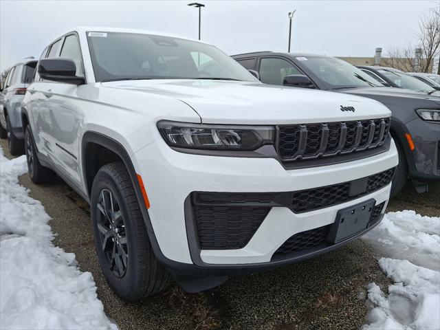 2026 Jeep Grand Cherokee GRAND CHEROKEE LAREDO ALTITUDE 4X4