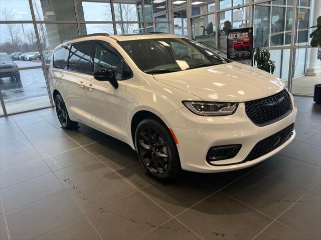 2026 Chrysler Pacifica PACIFICA LIMITED AWD