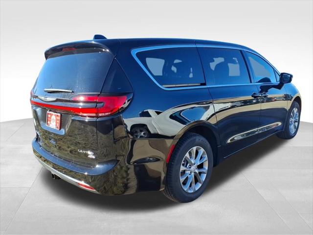 2026 Chrysler Pacifica Limited AWD