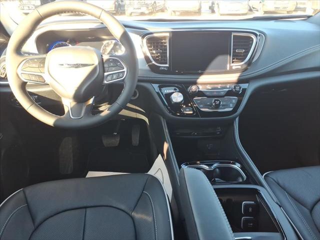 2026 Chrysler Pacifica Limited AWD