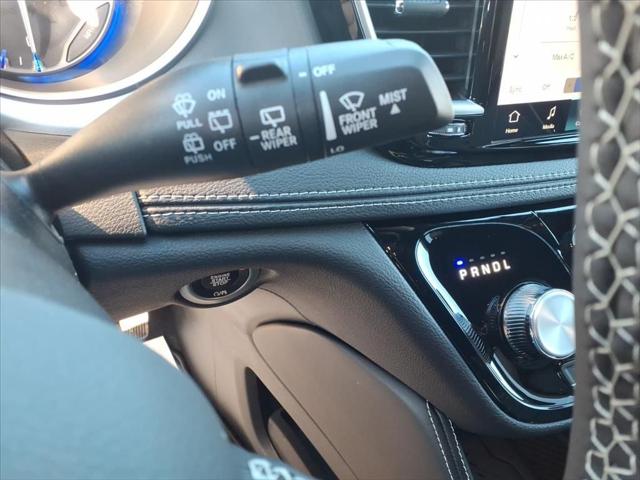 2026 Chrysler Pacifica Limited AWD