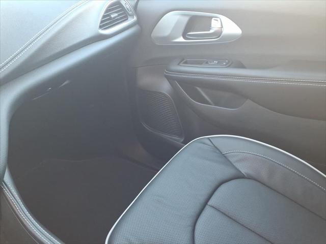 2026 Chrysler Pacifica Limited AWD