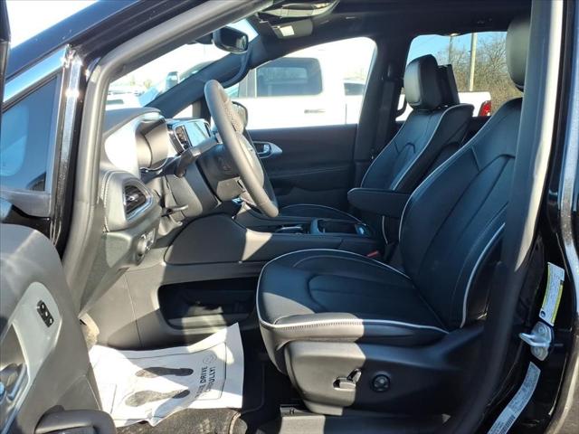 2026 Chrysler Pacifica Limited AWD
