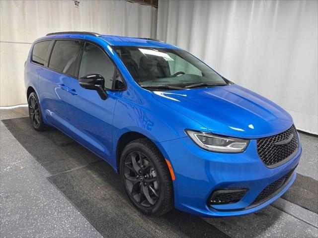 2026 Chrysler Pacifica PACIFICA SELECT AWD 2026 Chrysler Pacifica PACIFICA SELECT AWD