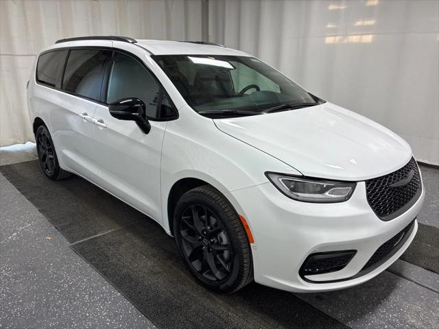 2026 Chrysler Pacifica PACIFICA SELECT AWD 2026 Chrysler Pacifica PACIFICA SELECT AWD