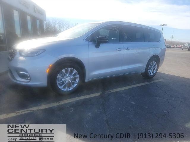2026 Chrysler Pacifica PACIFICA LIMITED AWD