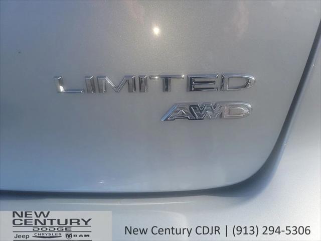 2026 Chrysler Pacifica Limited AWD