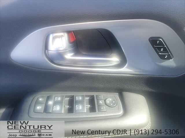 2026 Chrysler Pacifica Limited AWD