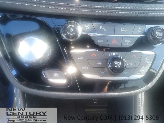 2026 Chrysler Pacifica Limited AWD
