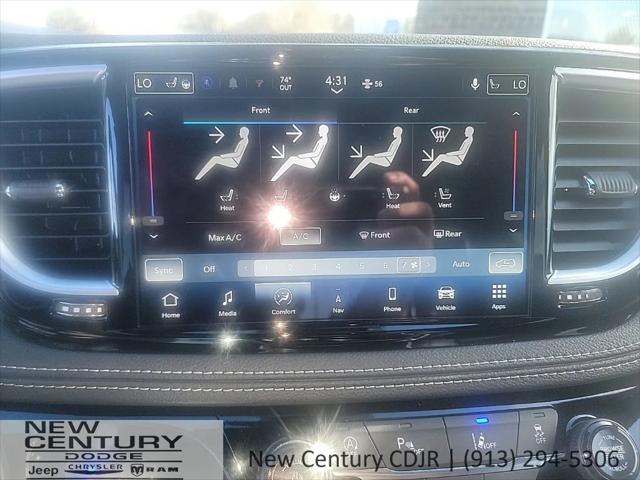 2026 Chrysler Pacifica Limited AWD