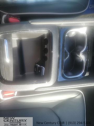 2026 Chrysler Pacifica Limited AWD