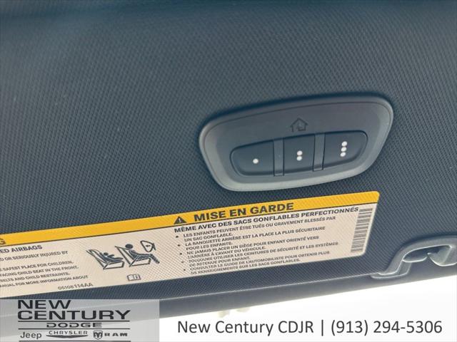 2026 Chrysler Pacifica Limited AWD