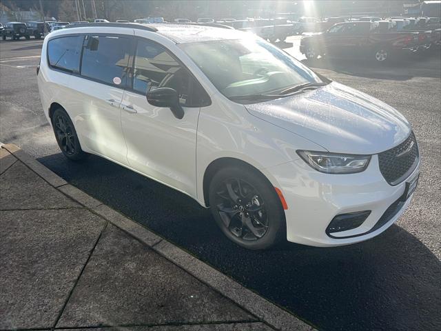 2026 Chrysler Pacifica PACIFICA SELECT