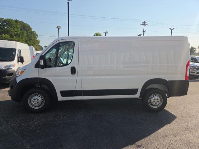 2026 Ram ProMaster Cargo Van Tradesman Low Roof 136 WB w/Pass Seat
