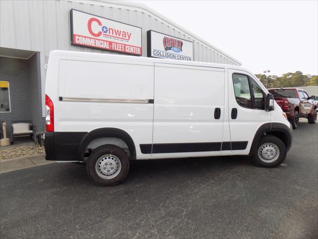 2026 Ram ProMaster Cargo Van Tradesman Low Roof 136" WB w/Pass Seat