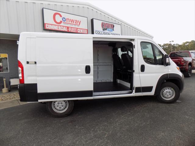2026 Ram ProMaster Cargo Van Tradesman Low Roof 136" WB w/Pass Seat