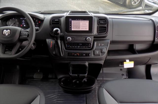 2026 Ram ProMaster Cargo Van Tradesman Low Roof 136" WB w/Pass Seat