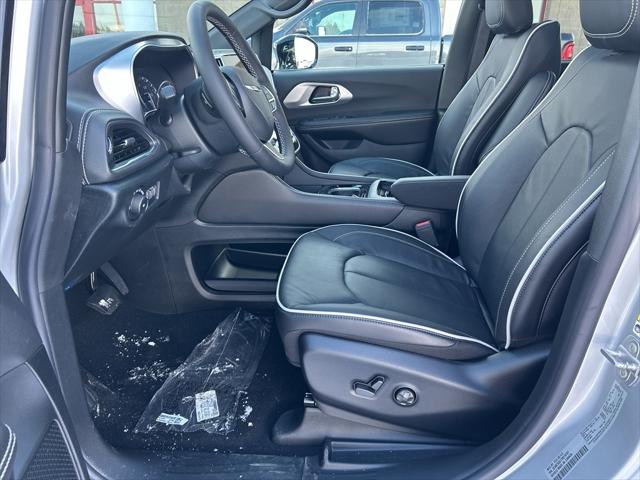 2026 Chrysler Pacifica PACIFICA LIMITED AWD