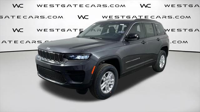 2025 Jeep Grand Cherokee GRAND CHEROKEE LAREDO 4X2