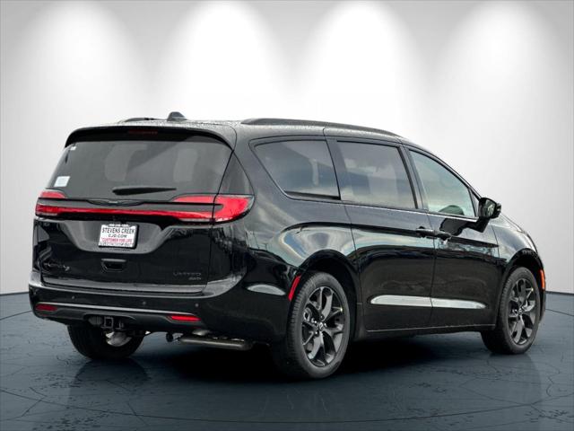 2026 Chrysler Pacifica Limited AWD