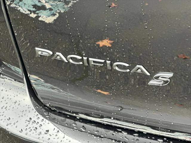 2026 Chrysler Pacifica Limited AWD