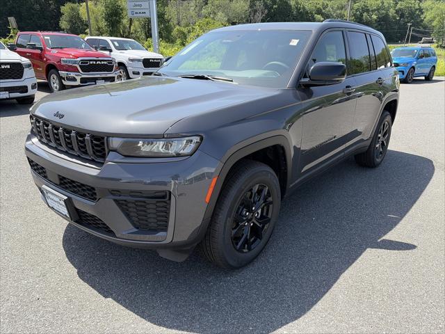 2026 Jeep Grand Cherokee Altitude 4x4 for sale in Cheshire, MA