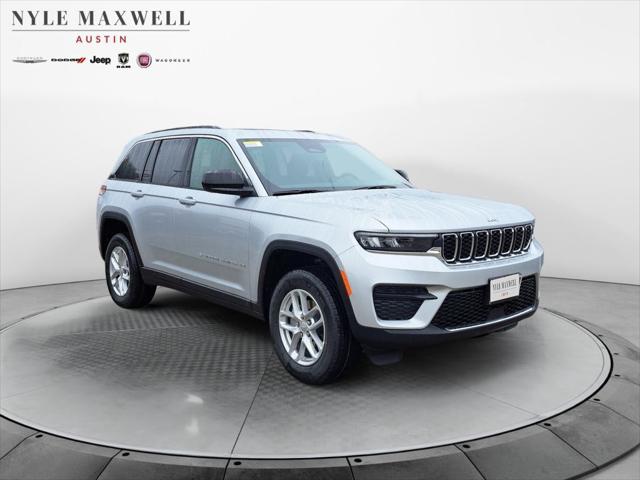 2025 Jeep Grand Cherokee GRAND CHEROKEE LAREDO X 4X2