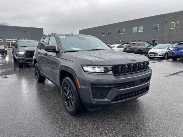 2026 Jeep Grand Cherokee Altitude 4x4