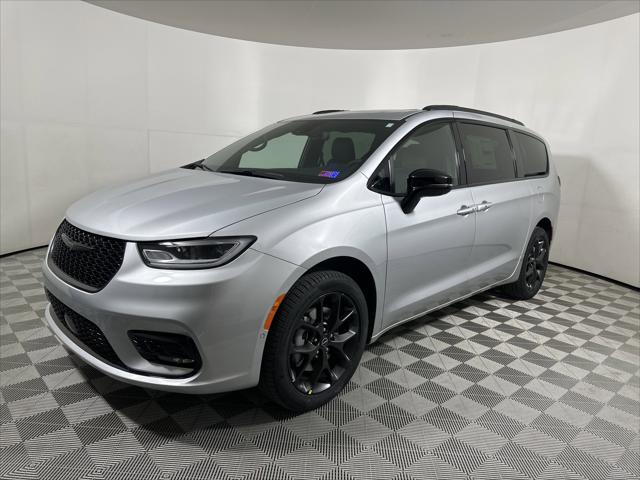 2026 Chrysler Pacifica PACIFICA LIMITED AWD