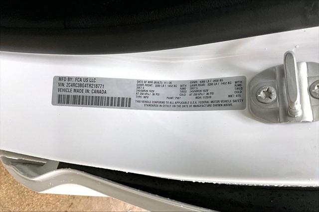 2026 Chrysler Pacifica Select AWD