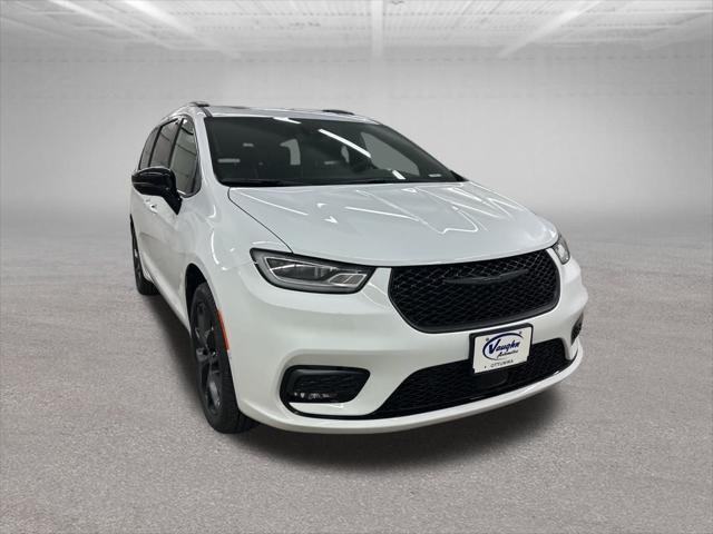 2026 Chrysler Pacifica PACIFICA LIMITED AWD