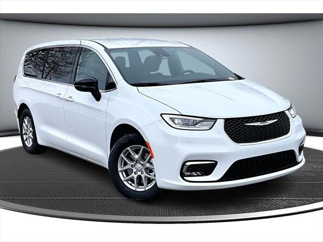 2026 Chrysler Pacifica PACIFICA SELECT