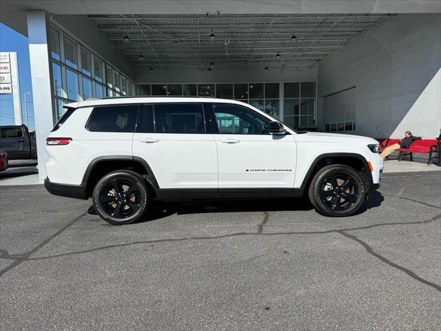 2025 Jeep Grand Cherokee GRAND CHEROKEE L ALTITUDE X 4X2