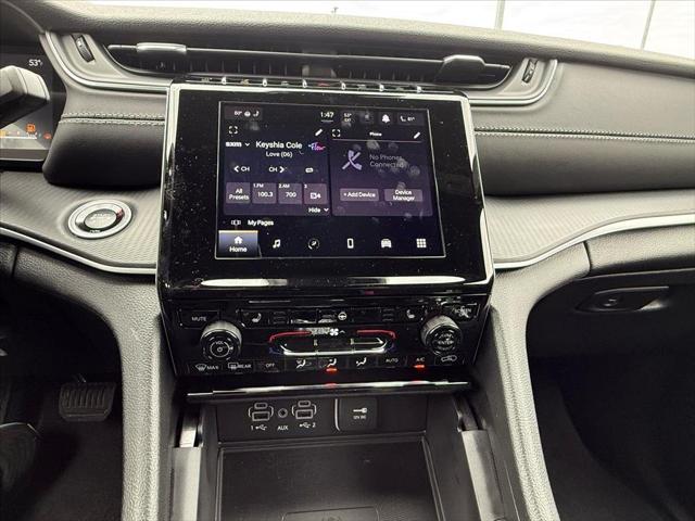 2025 Jeep Grand Cherokee Altitude X 4x2