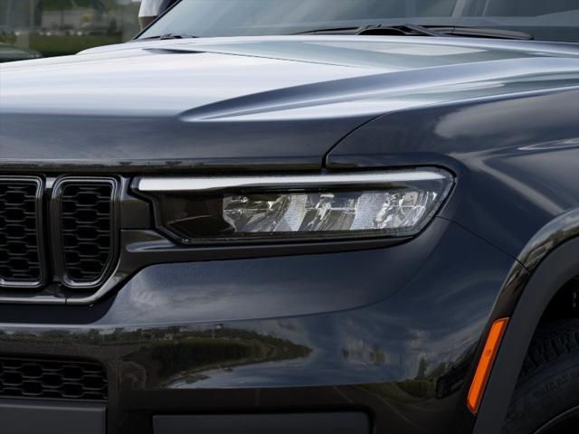 2025 Jeep Grand Cherokee Altitude X 4x2