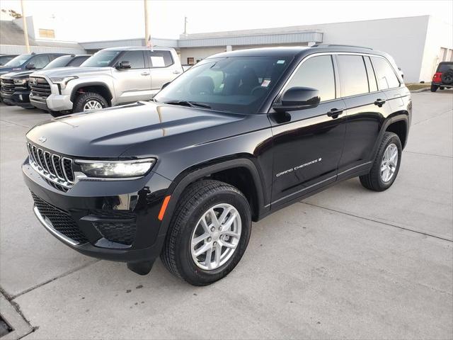 2025 Jeep Grand Cherokee GRAND CHEROKEE LAREDO 4X2