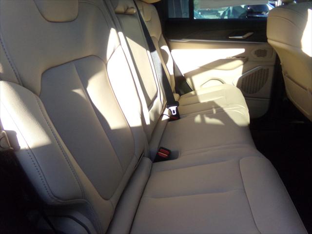 2026 Jeep Grand Cherokee Limited 4x2