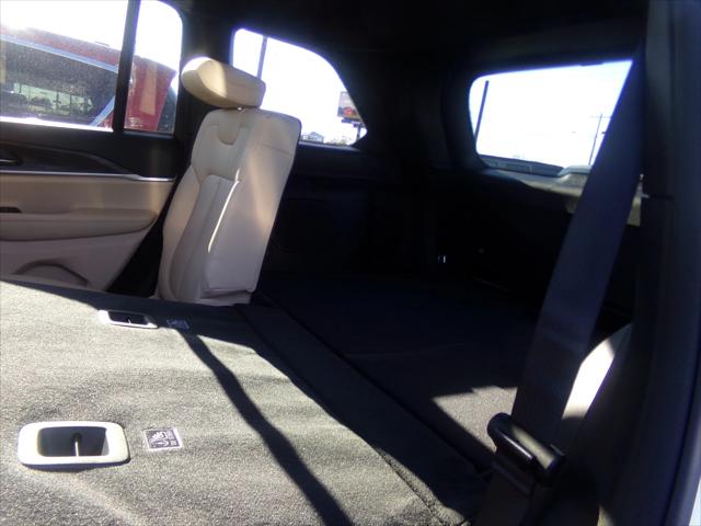 2026 Jeep Grand Cherokee Limited 4x2