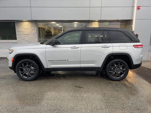 2025 Jeep Grand Cherokee GRAND CHEROKEE LIMITED 4X4 2025 Jeep Grand Cherokee GRAND CHEROKEE LIMITED 4X4