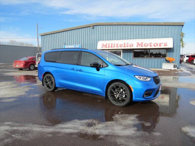 2026 Chrysler Pacifica PACIFICA SELECT AWD