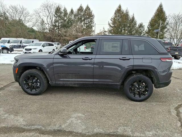 2026 Jeep Grand Cherokee Altitude 4x4