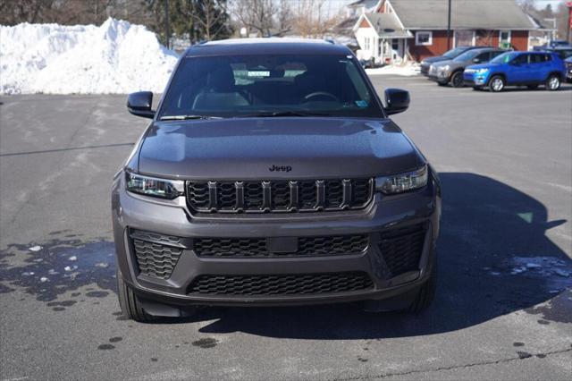 2026 Jeep Grand Cherokee GRAND CHEROKEE ALTITUDE 4X4