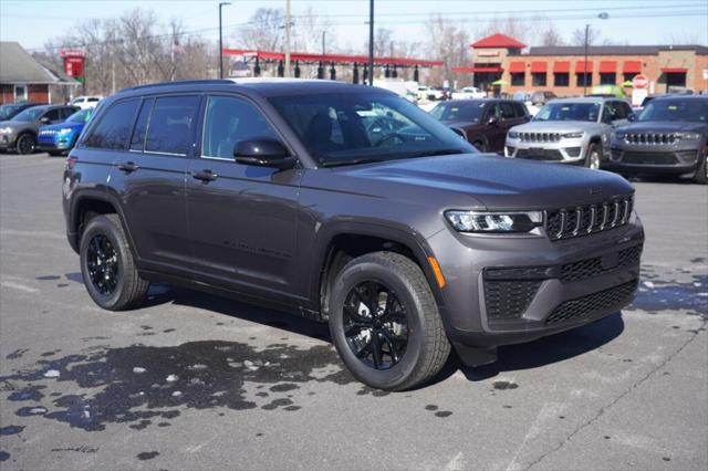 2026 Jeep Grand Cherokee GRAND CHEROKEE ALTITUDE 4X4