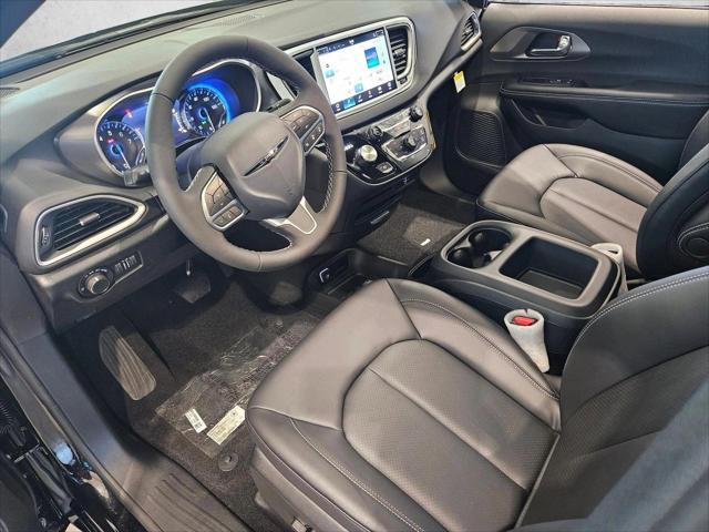 2026 Chrysler Voyager VOYAGER LX