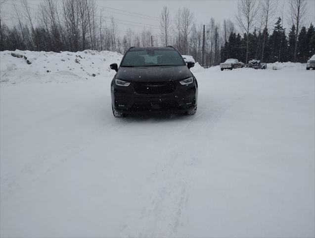 2026 Chrysler Pacifica PACIFICA SELECT AWD